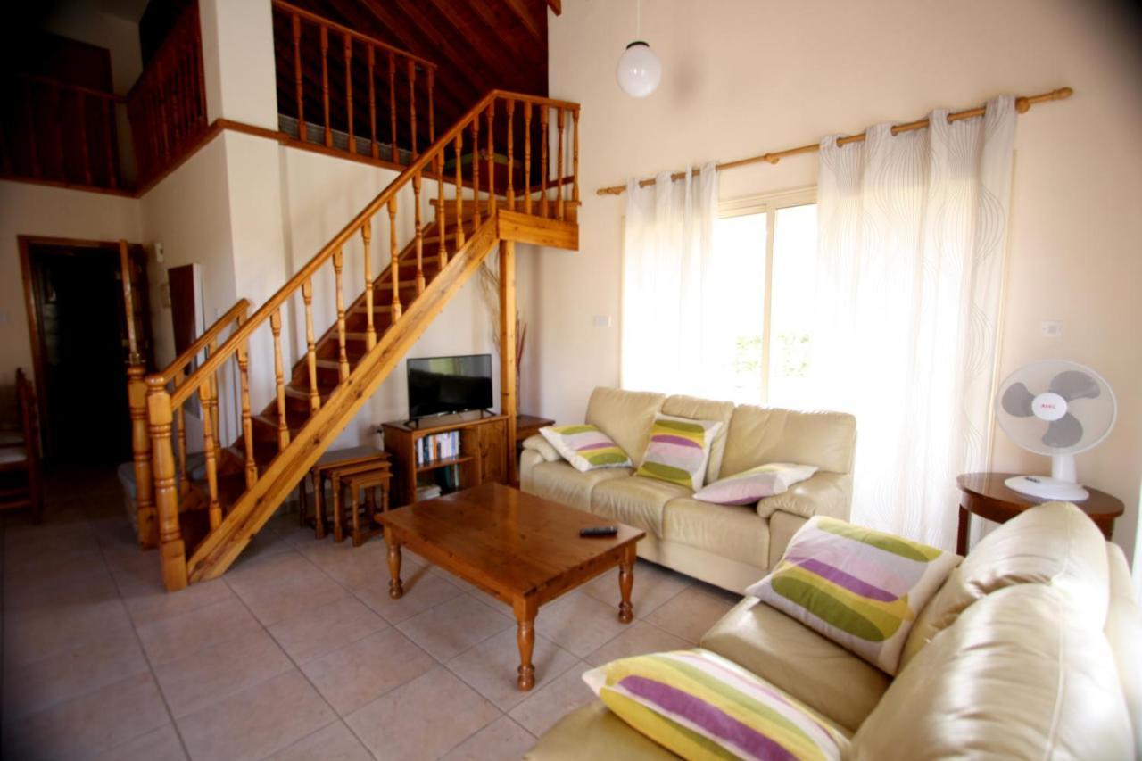 Hilltop Chalet ปิสซูรี ภายนอก รูปภาพ